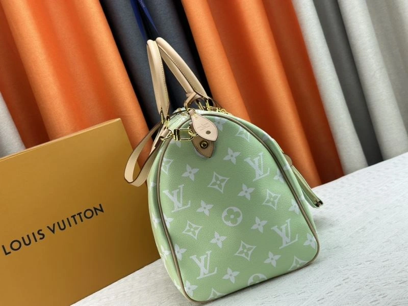 Louis Vuitton Travel Bags StreetReady 79100