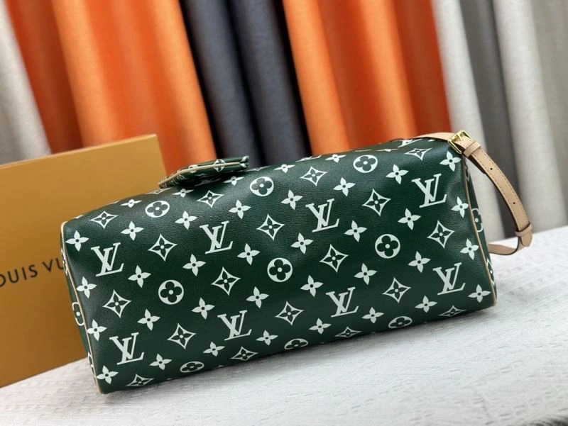 Louis Vuitton Travel Bags Stylish 79093