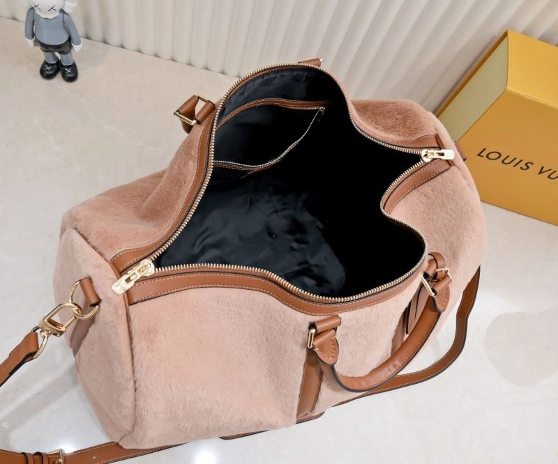 Louis Vuitton Travel Bags Versatile 79079