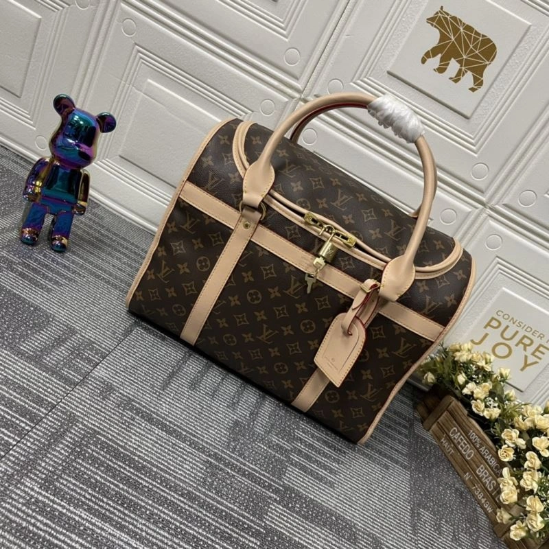 Louis Vuitton Travel Bags Sleek 79082