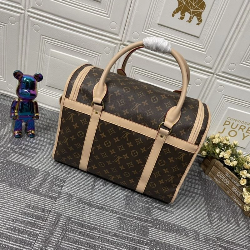 Louis Vuitton Travel Bags Sleek 79082