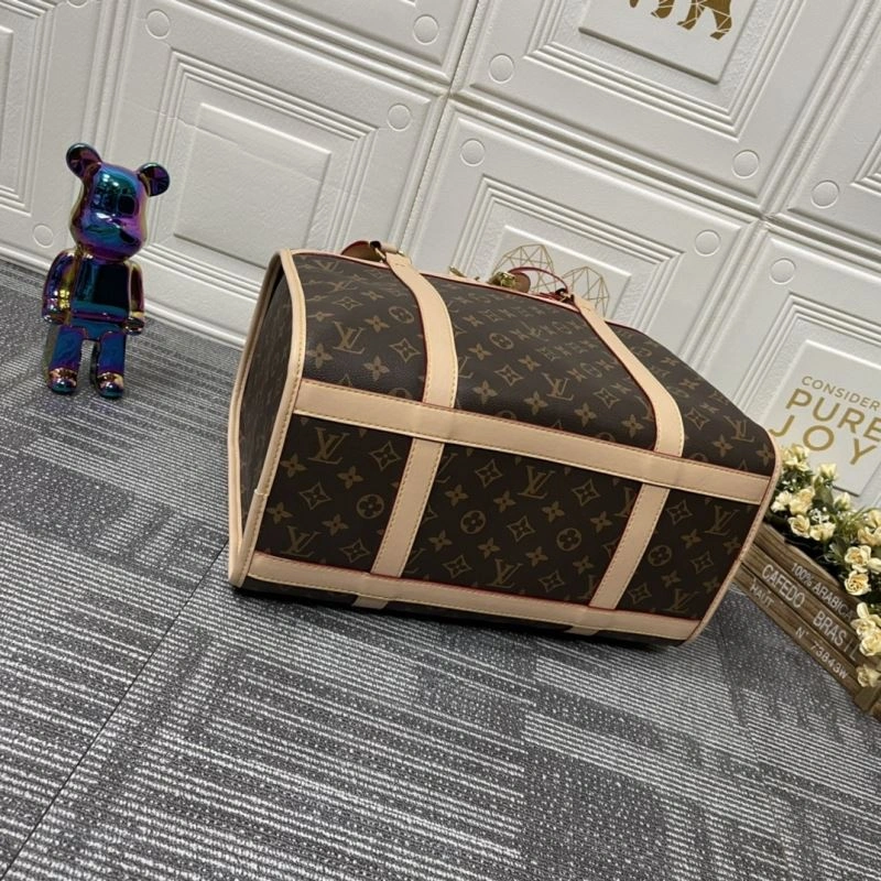 Louis Vuitton Travel Bags Sleek 79082