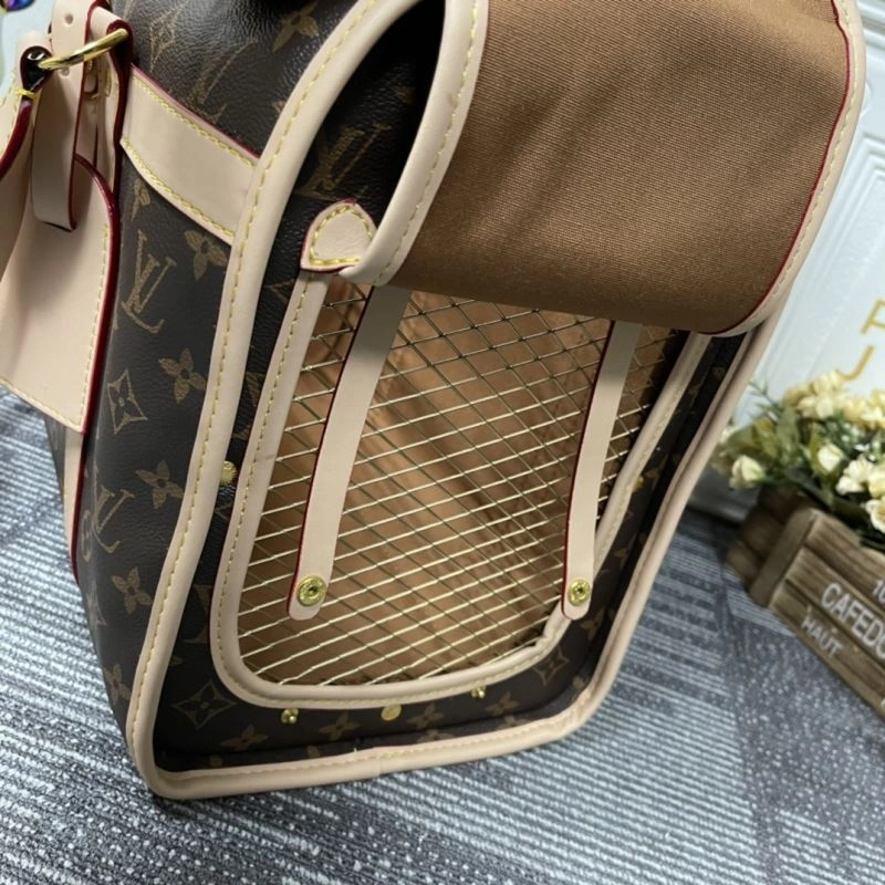 Louis Vuitton Travel Bags Sleek 79082