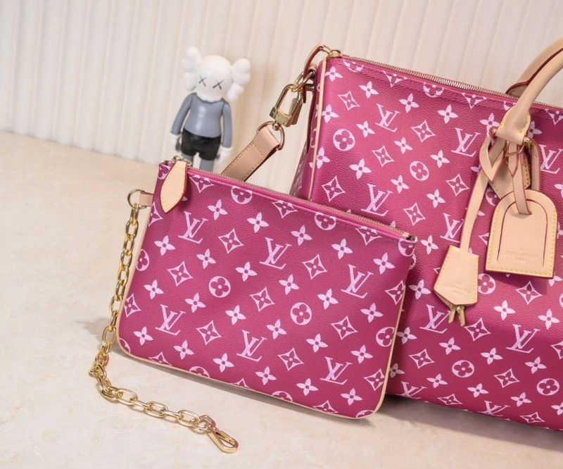 Louis Vuitton Travel Bags WellDesigned 79076