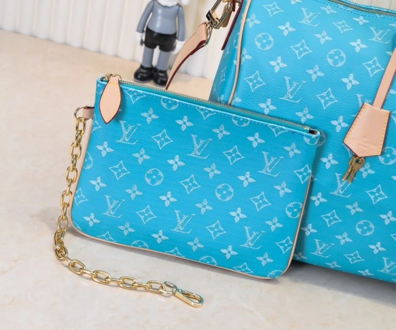 Louis Vuitton Travel Bags TechFriendly 79071