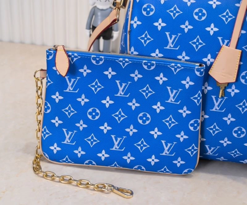TechFriendly Louis Vuitton Travel Bags 79069