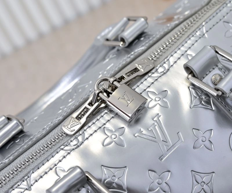 Premium Louis Vuitton Travel Bags 79065