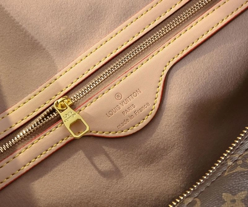 Louis Vuitton Travel Bags EasyCare 79055