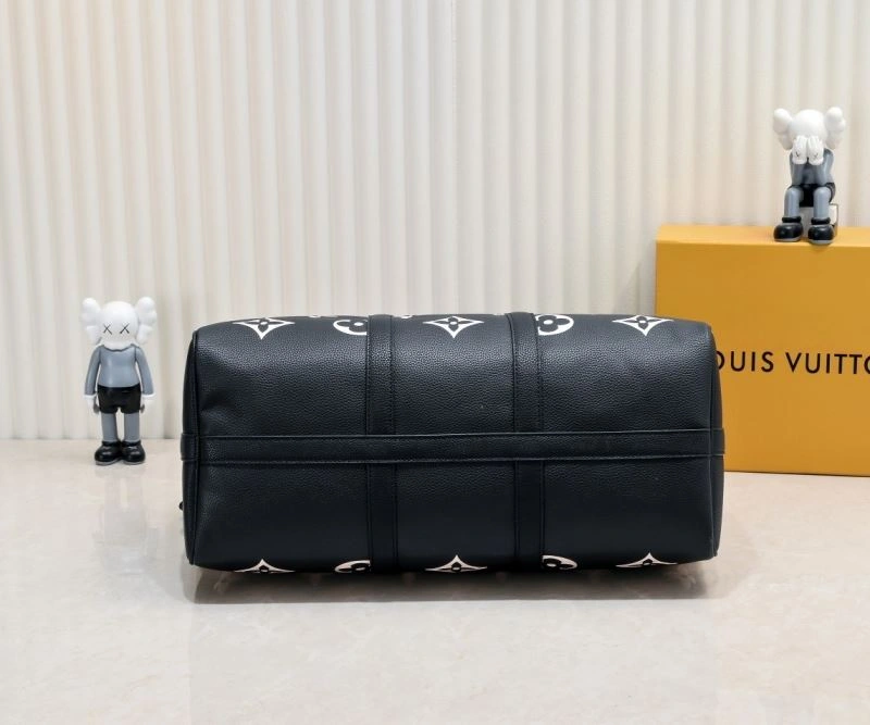 Resilient Louis Vuitton Travel Bags 79051