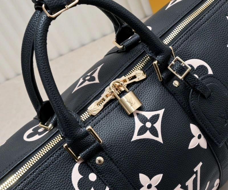 Resilient Louis Vuitton Travel Bags 79051