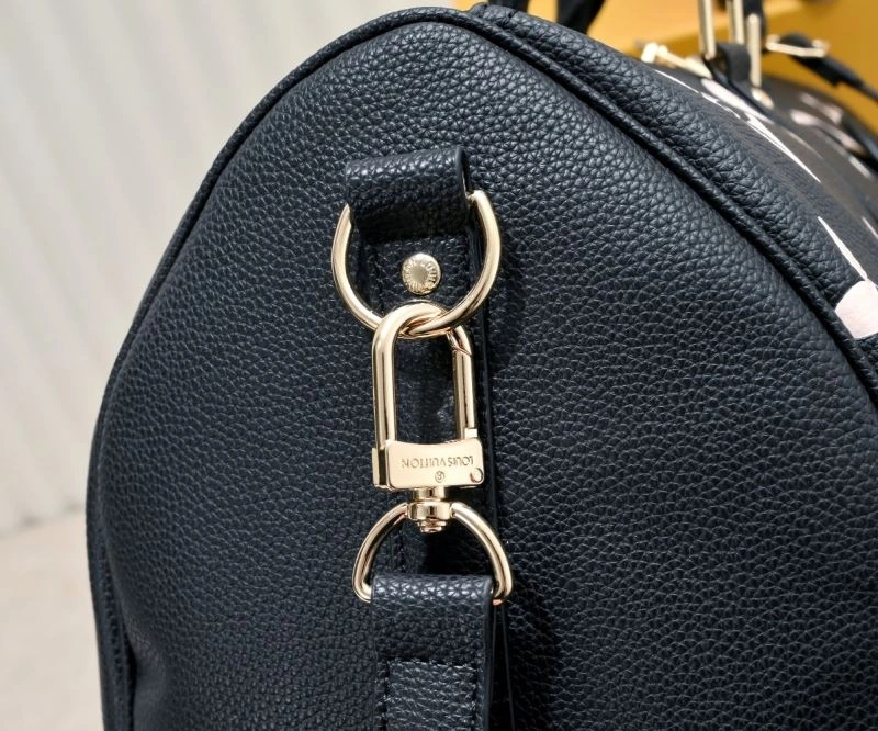 Resilient Louis Vuitton Travel Bags 79051