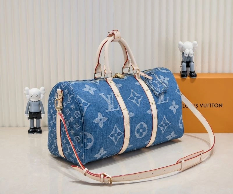 Louis Vuitton Travel Bags Resilient 79044