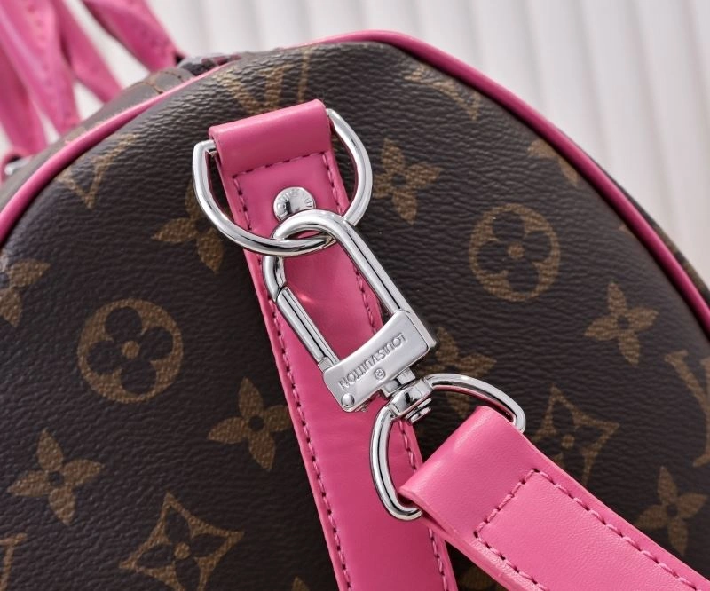 WaterResistant Louis Vuitton Travel Bags 79042