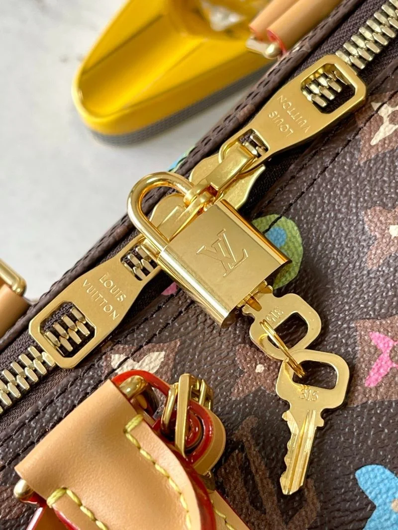EasyMatch Louis Vuitton Travel Bags 39335