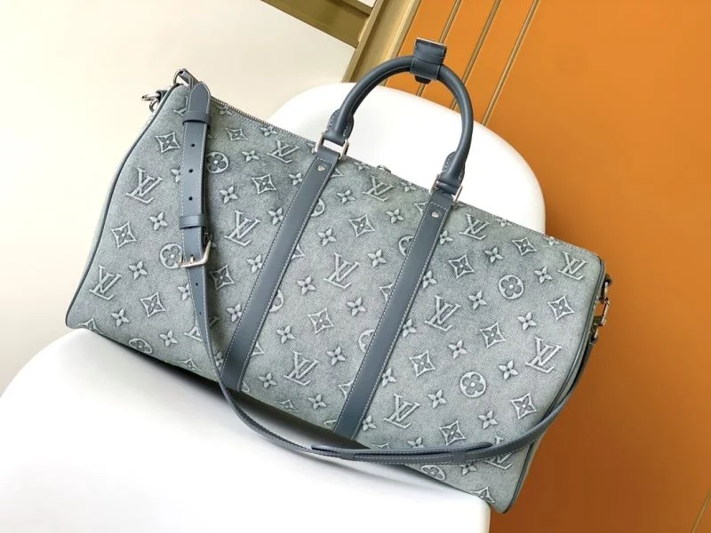 MultiPurpose Louis Vuitton Travel Bags 39076