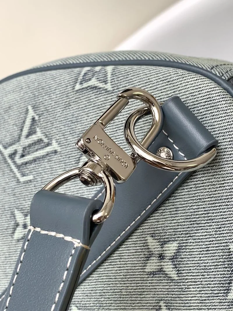 MultiPurpose Louis Vuitton Travel Bags 39076