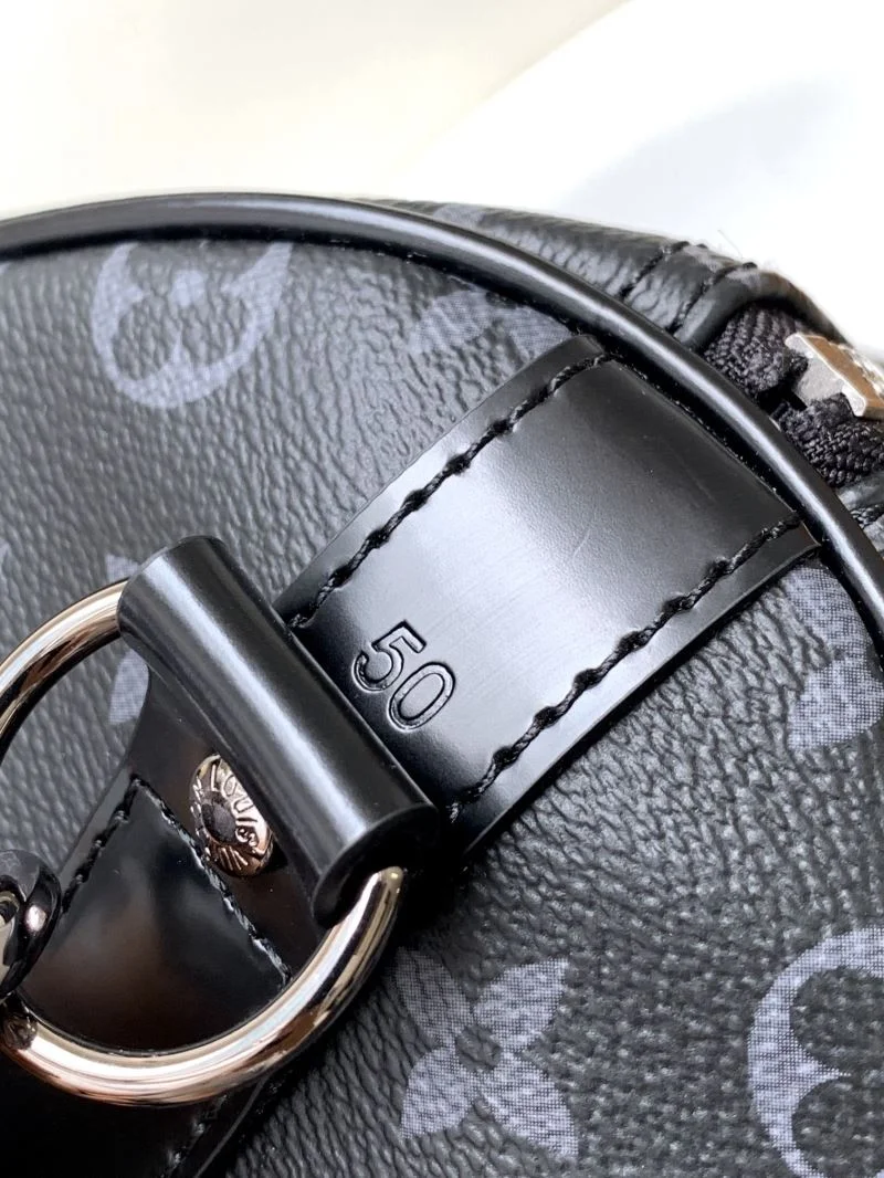 Timeless Louis Vuitton Travel Bags 39091