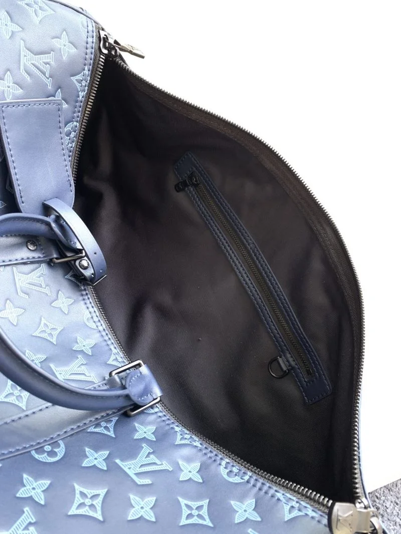 WeatherProof Louis Vuitton Travel Bags 39060