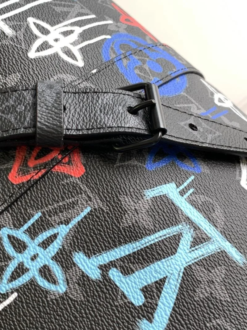 Durable Louis Vuitton Travel Bags 39061
