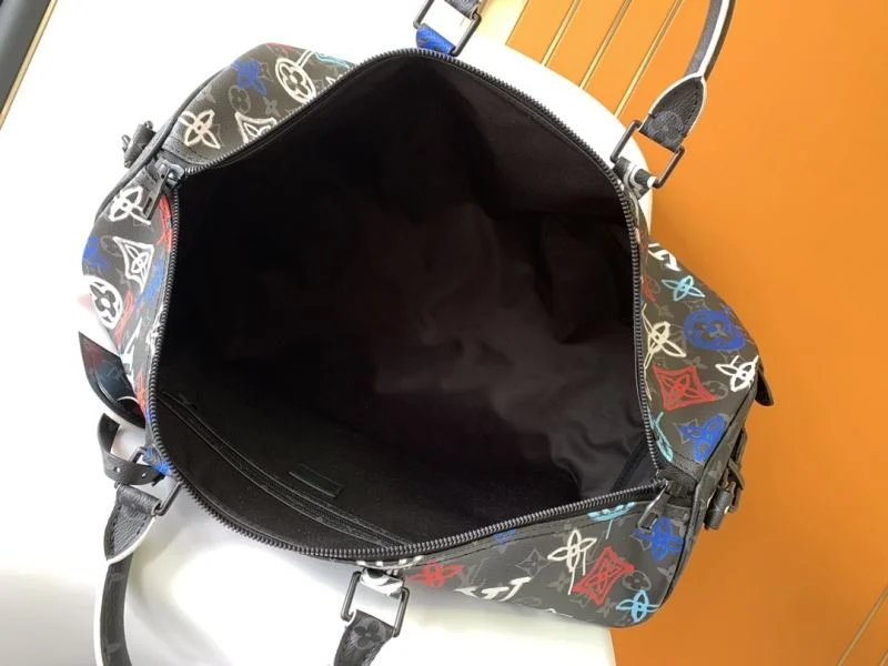 Durable Louis Vuitton Travel Bags 39061