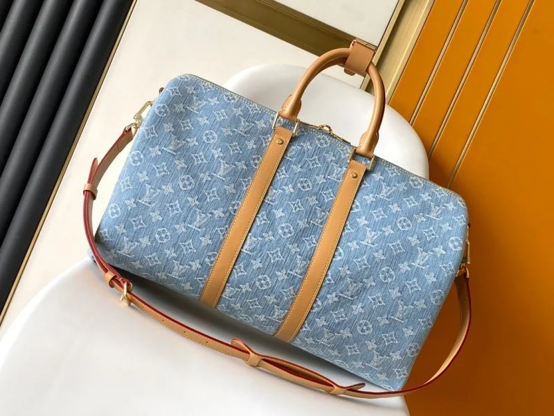 Minimalist Louis Vuitton Travel Bags 39075