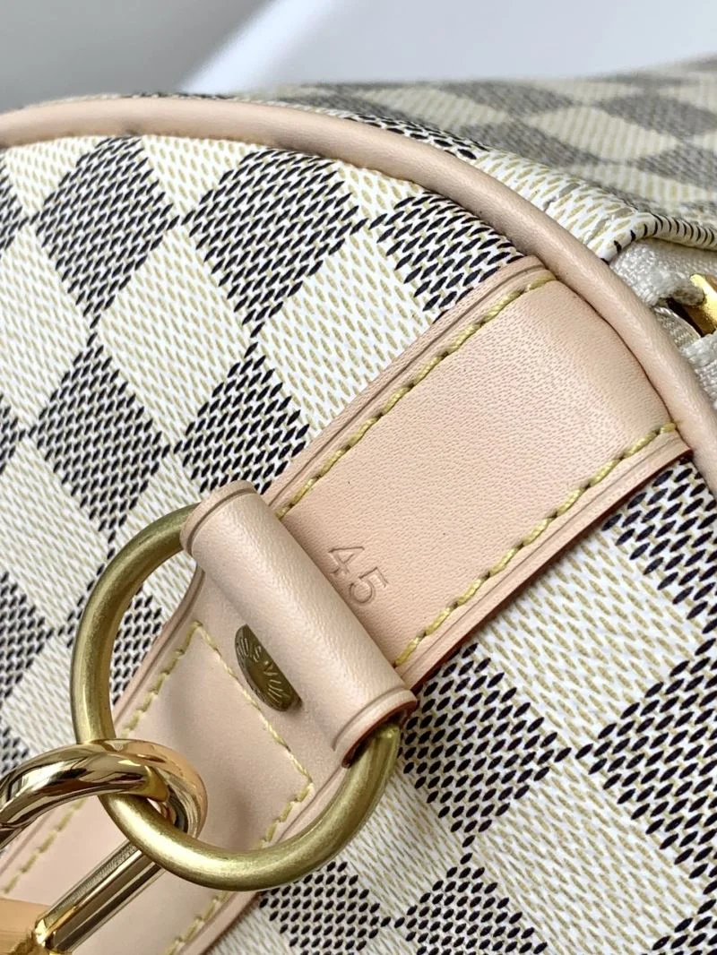 Louis Vuitton Travel Bags Modern 39055