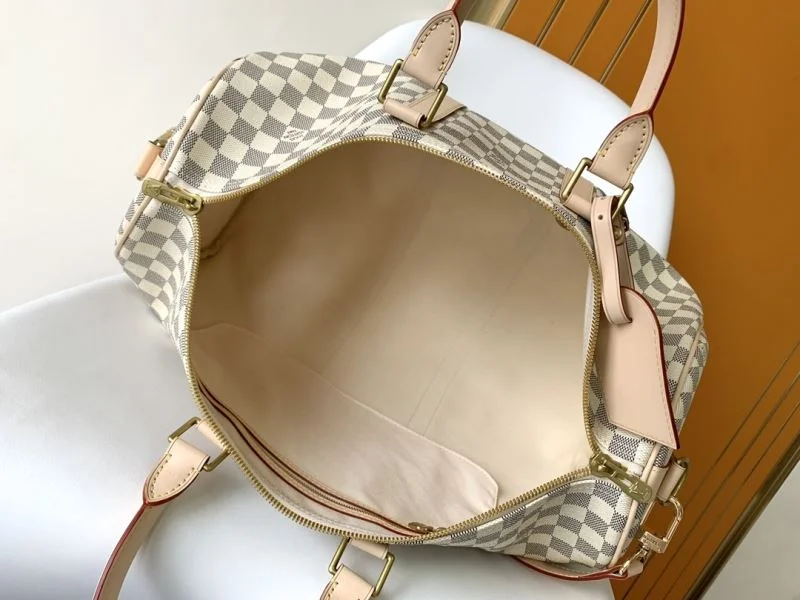 Louis Vuitton Travel Bags Modern 39055