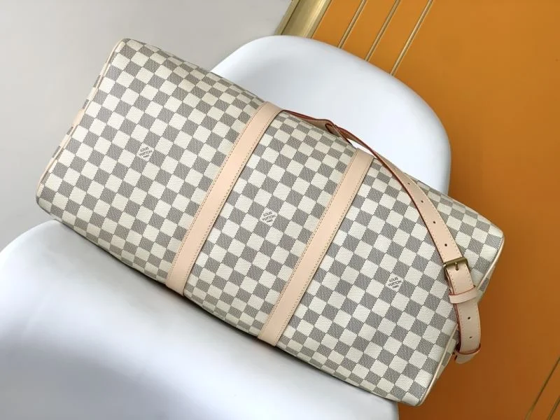Seasonal Louis Vuitton Travel Bags 39053