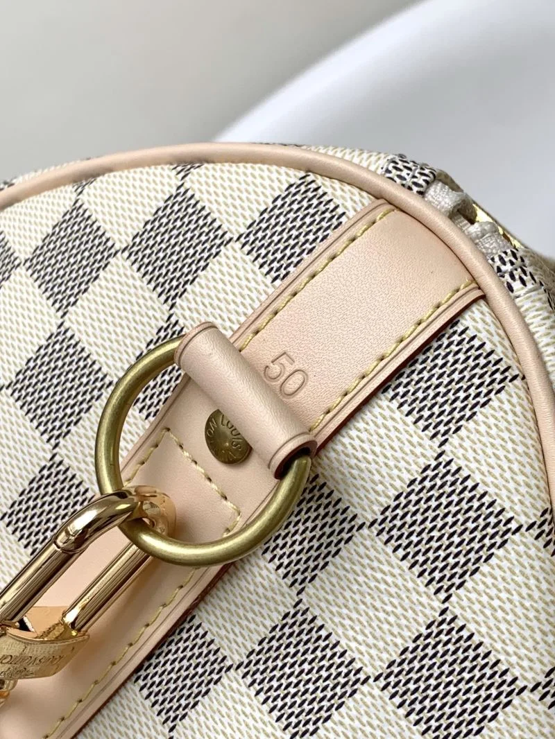 Seasonal Louis Vuitton Travel Bags 39053