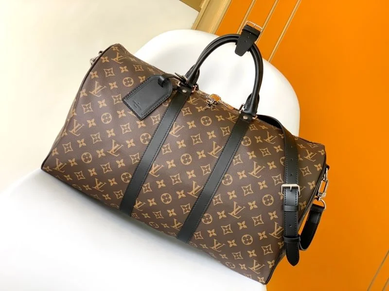Soft Louis Vuitton Travel Bags 39068