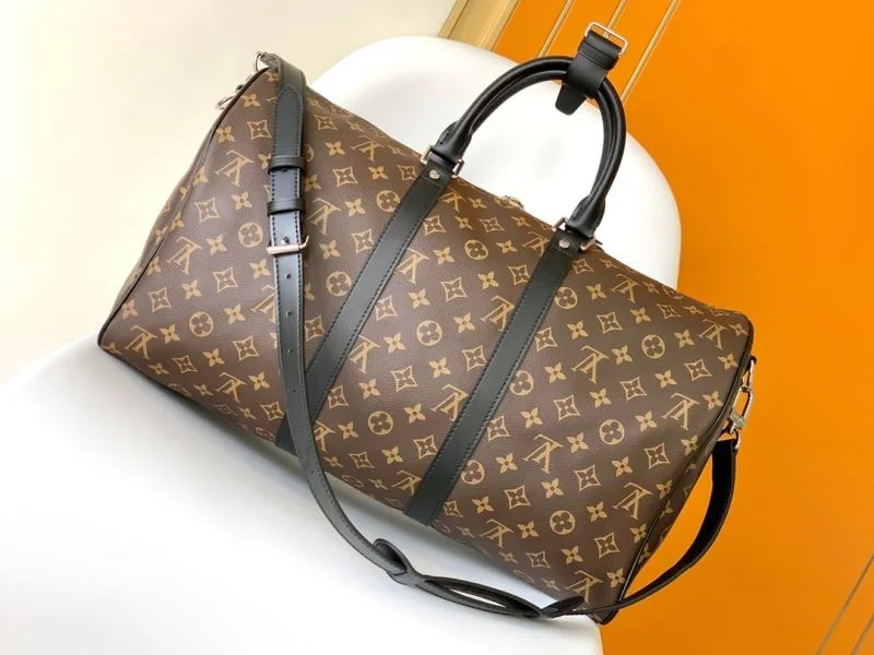 Soft Louis Vuitton Travel Bags 39068