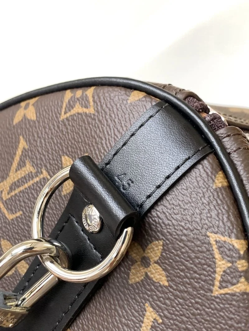 Soft Louis Vuitton Travel Bags 39068