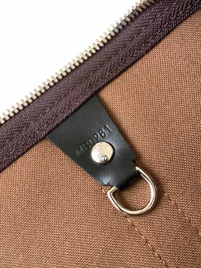 Soft Louis Vuitton Travel Bags 39068