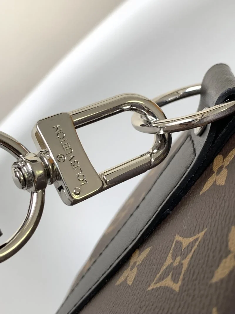 Colorful Louis Vuitton Travel Bags 39069