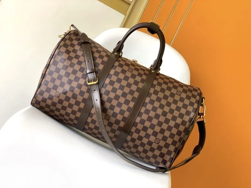 AllSeason Louis Vuitton Travel Bags 39050