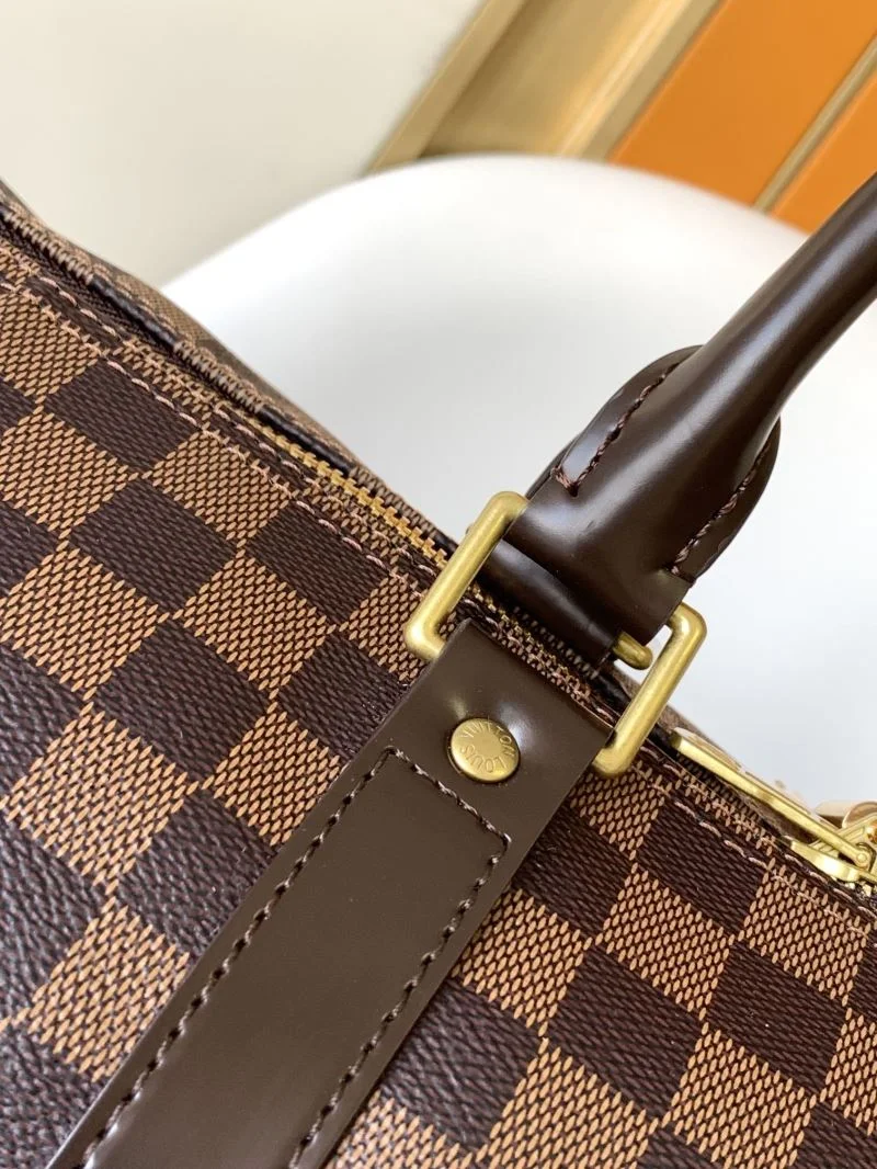 Louis Vuitton Travel Bags Affordable 39066