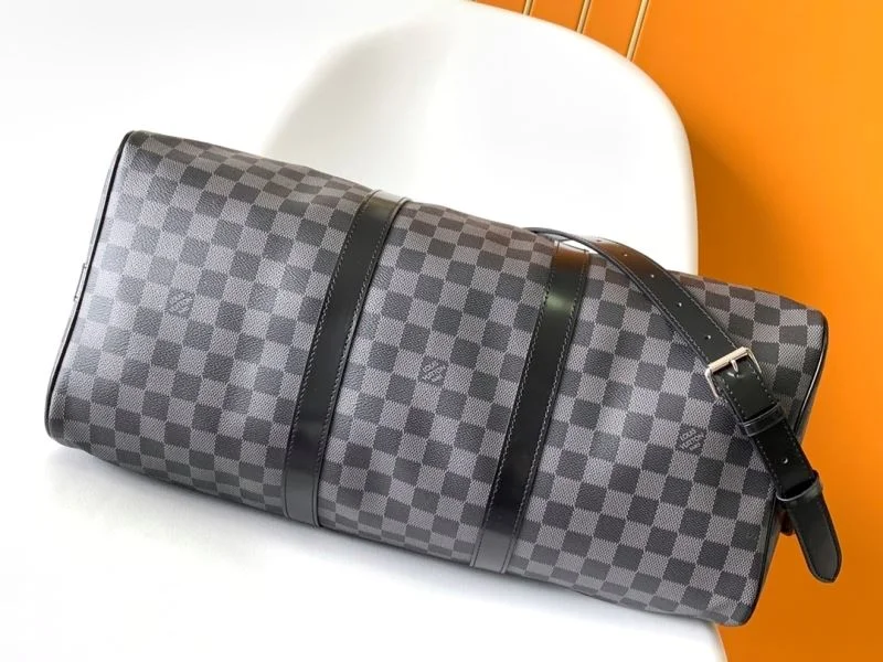 Louis Vuitton Travel Bags Soft 39058