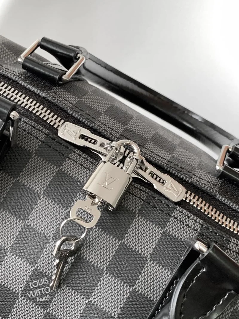Louis Vuitton Travel Bags Soft 39058