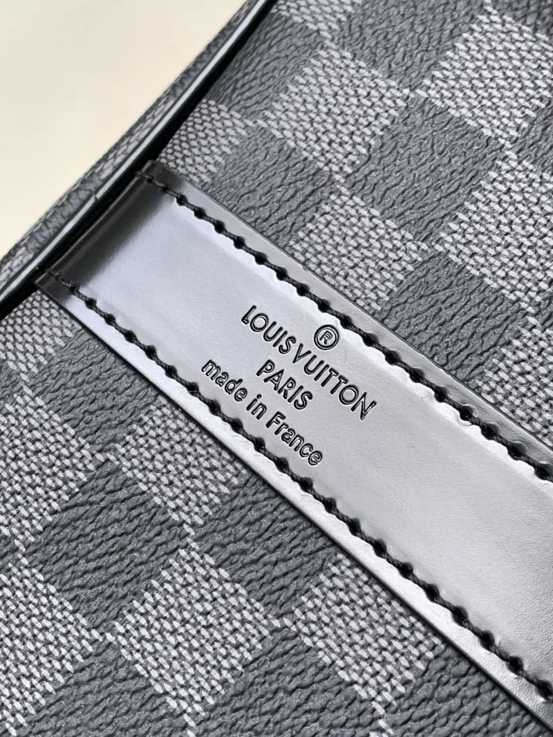 Louis Vuitton Travel Bags Classic 39044