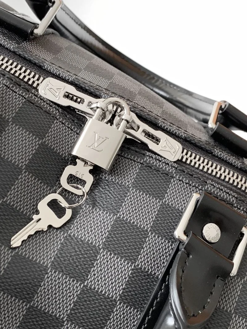 Louis Vuitton Travel Bags Classic 39044