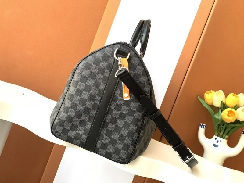 Louis Vuitton Travel Bags ZipUp 38945