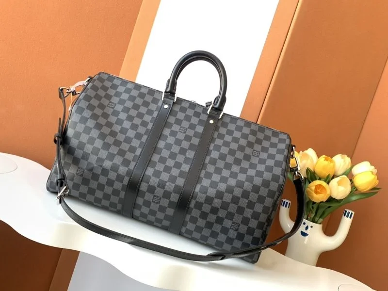 Louis Vuitton Travel Bags ZipUp 38945