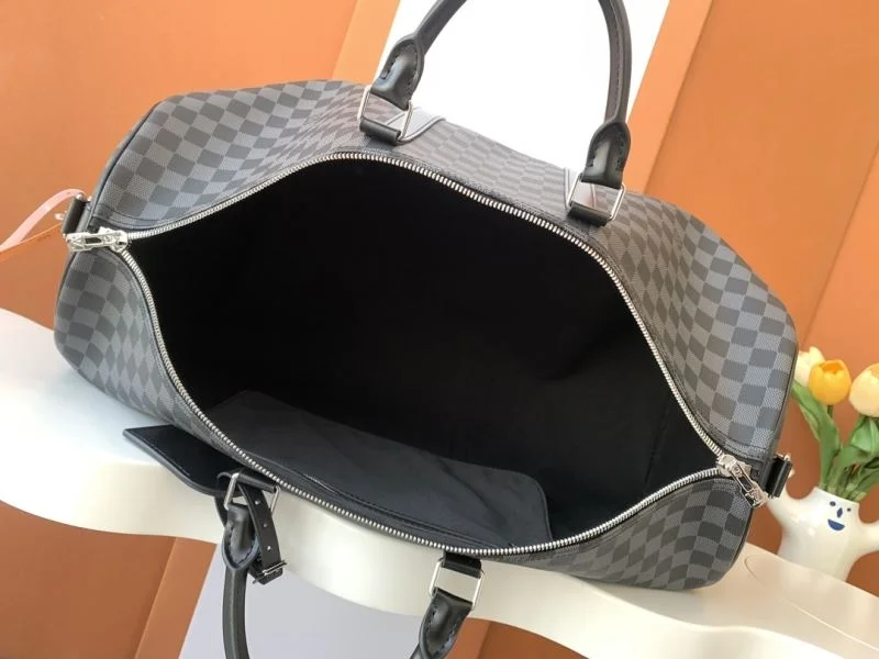 Soft Louis Vuitton Travel Bags 38957