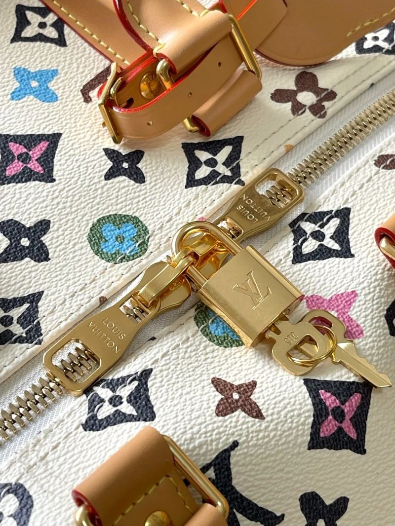 Louis Vuitton Travel Bags Trendsetting 38963