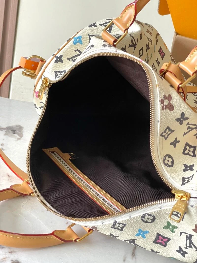 Louis Vuitton Travel Bags Trendsetting 38963