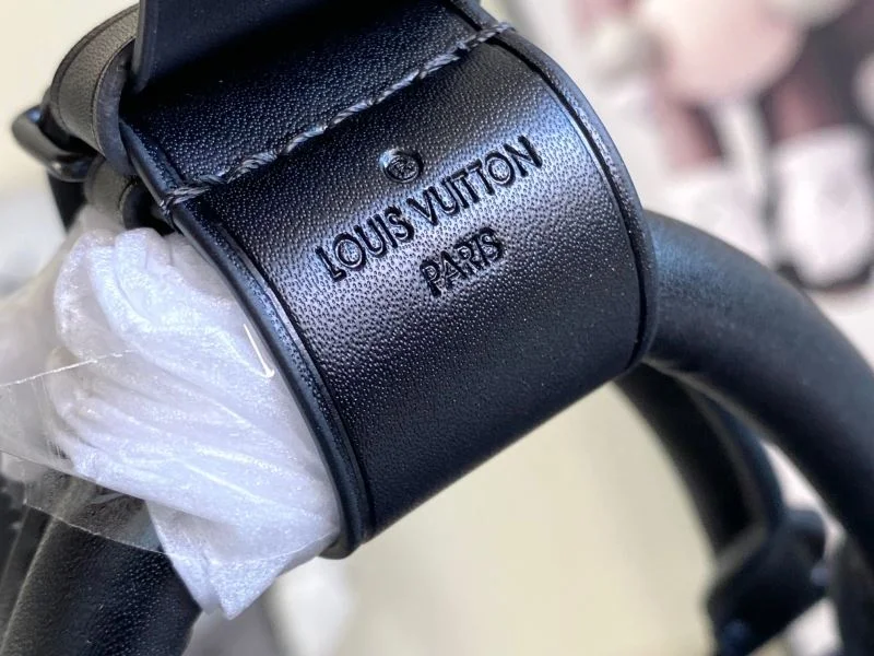 Louis Vuitton Travel Bags FastDry 38751