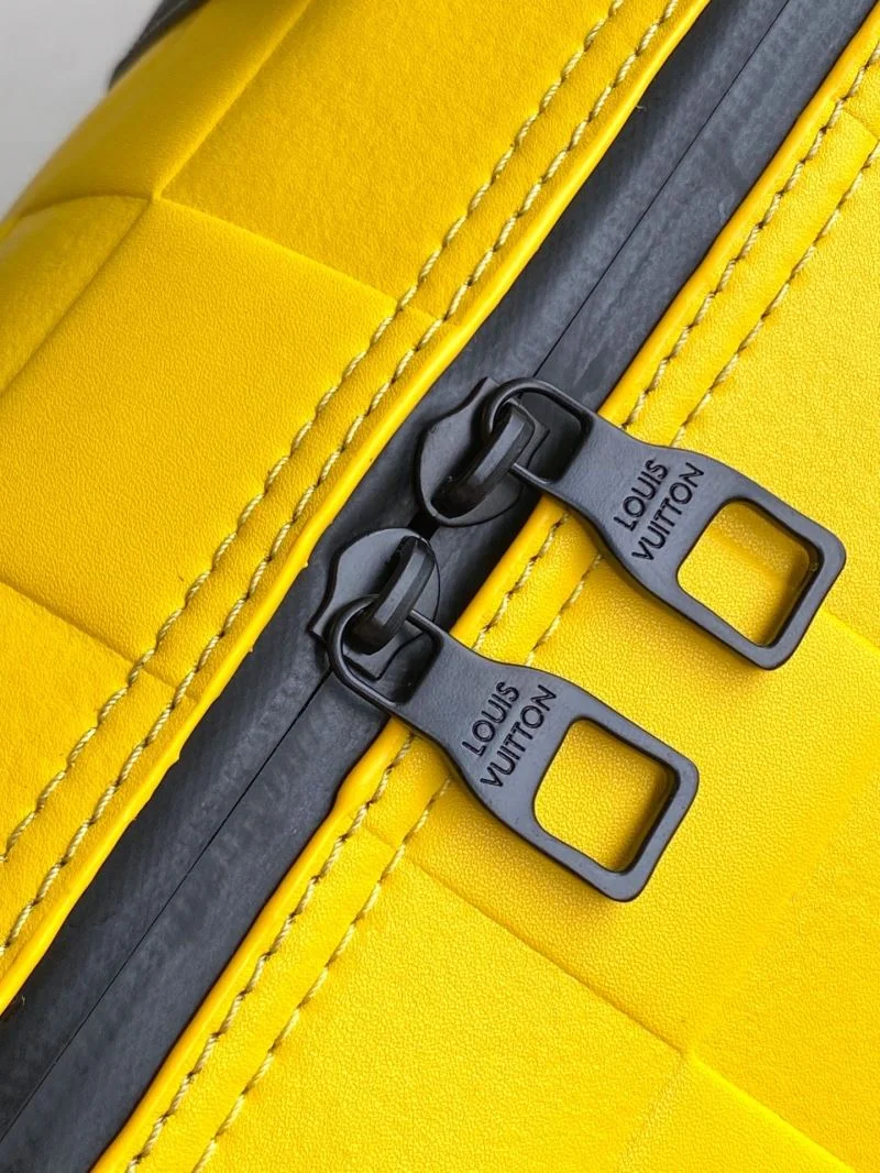 Affordable Louis Vuitton Travel Bags 38742