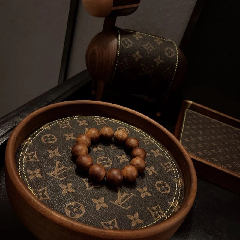 Louis Vuitton Trays TimelessDesign 274763