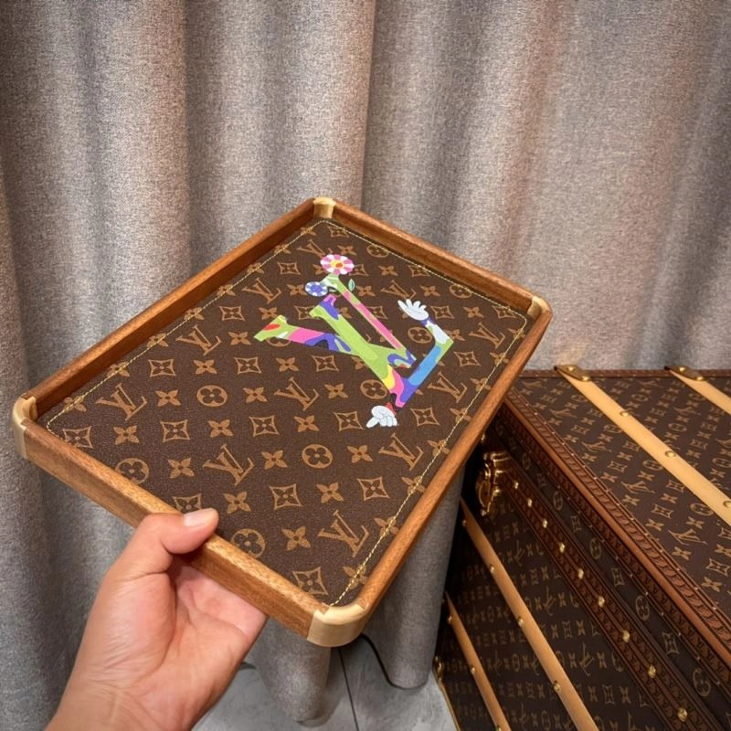 Louis Vuitton Trays Contemporary 274764