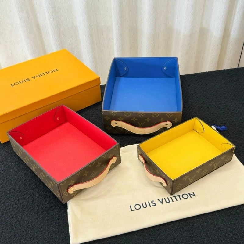 Louis Vuitton Trays Lightweight 274749